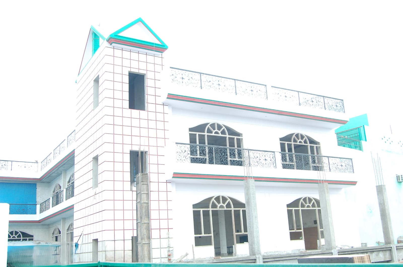 S.M. Public School Campus